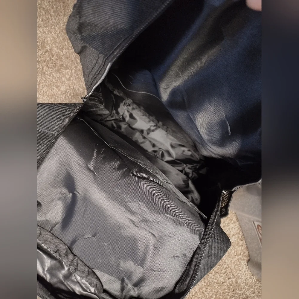 Hello Kitty Sanrio Backpack lunchbox pencil case Set NWOT - Picture 16 of 16